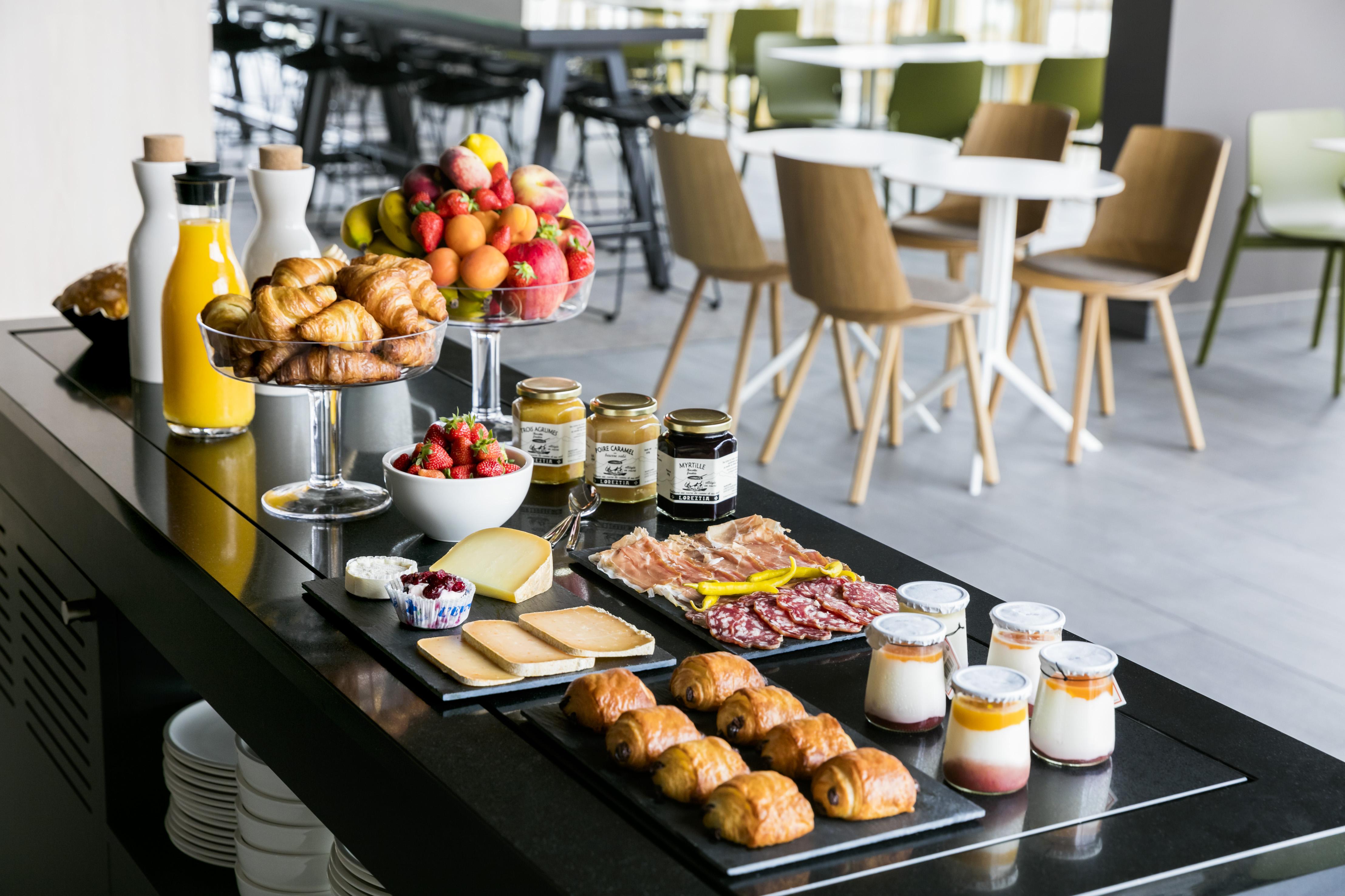 Okko Hotels Centre 4*